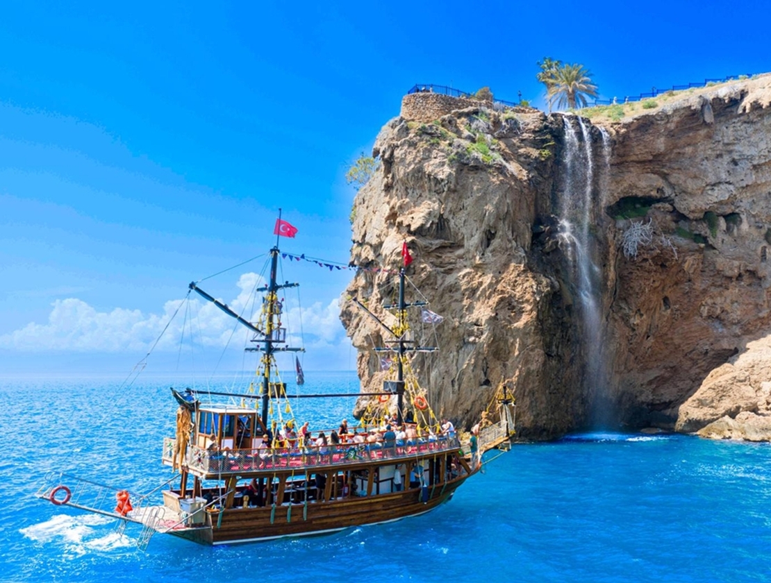 Antalya Kundu Gulet Boat Charter  16M Custom Built